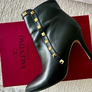 Valentino Garavani Rockstud Ankle Boots
